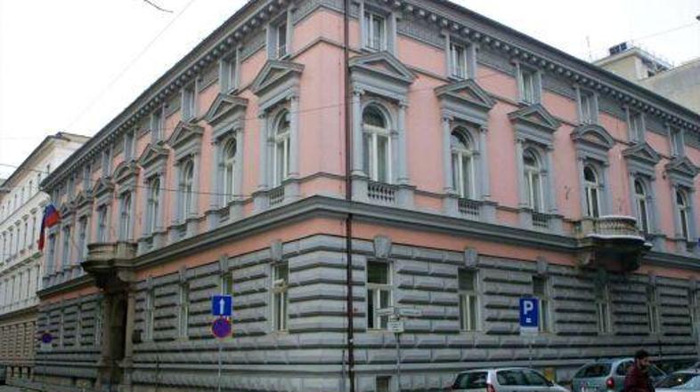 Ustavno sodišče ima štiri nove ustavne sodnike.