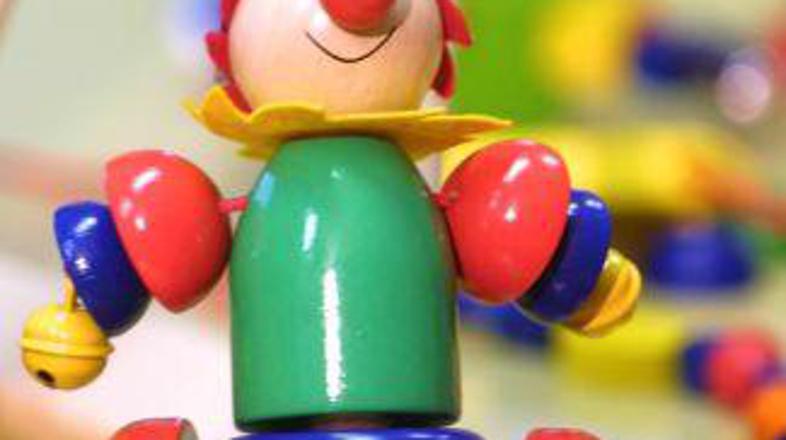 Otroško igračko bo kmalu bo moč ponovno sestaviti in ohraniti nepoškodovano, pot