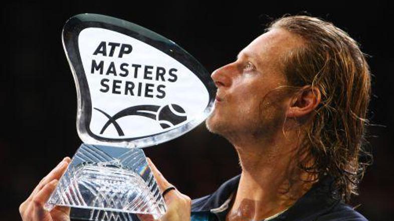 David Nalbandian je zasluženo zmagal.