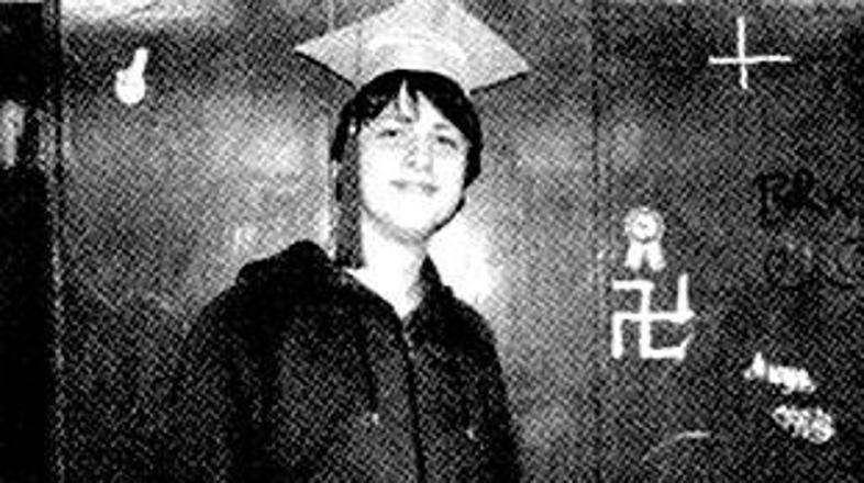 Med maturanti, ki so se slikali pod simbolom nacizma, so bili tudi odličnjaki.