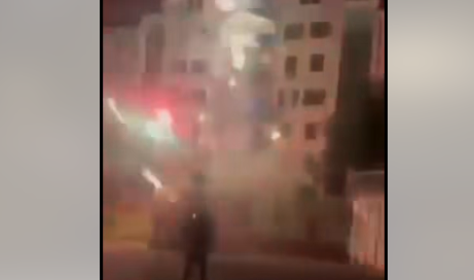 Video: V Kopru mulci z raketami streljali v blok