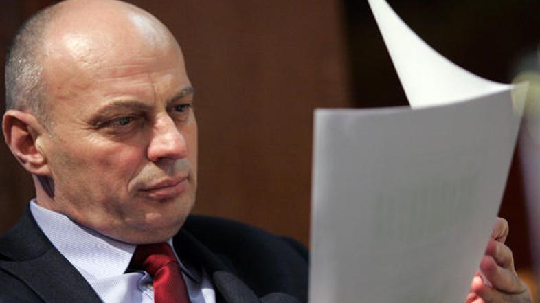 Cekuja so aretirali blizu meje z Makedonijo na podlagi starega Interpolovega zap