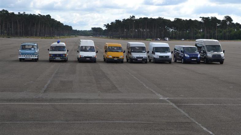 50 let ford transita