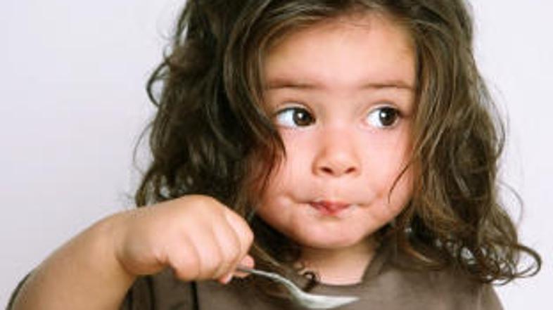 Bodo zaradi uživanja strupenih rastlin odpornejši?