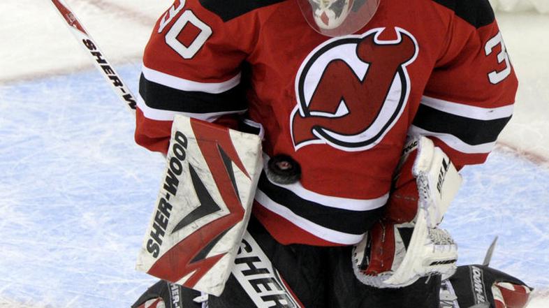 Kanadčan Martin brodeur je v vratih lige NHL stal že 1029. v karieri. (Foto: Reu