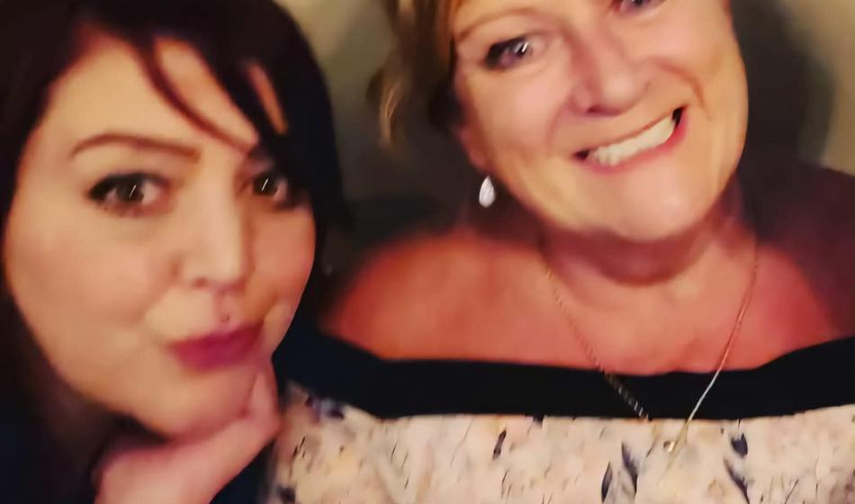 Mama umrle alkoholičarke: 18 steklenic vina v enem tednu