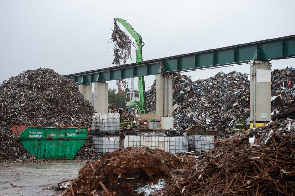 Surovina Maribor | Avtor: Anže Petkovšek