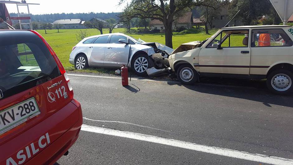 Nesreča v Šmartnem pri SG | Avtor: Gasilska enota Slovenj Gradec