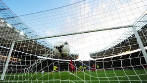 Kagava žoga mreža gol Borussia Dortmund Bayern München DFB pokal nemški pokal fi