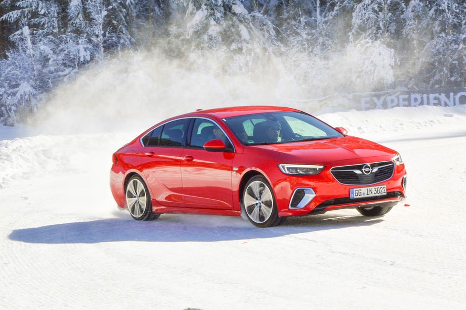 Opel trening zimske vožnje | Avtor: Andrej Leban