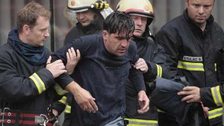 Gasilcu so na kraju dogodka nudili prvo pomoč.