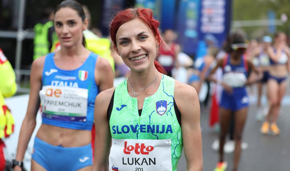 Prvič nastopila na tej razdalji in takoj krepko izboljšala slovenski rekord