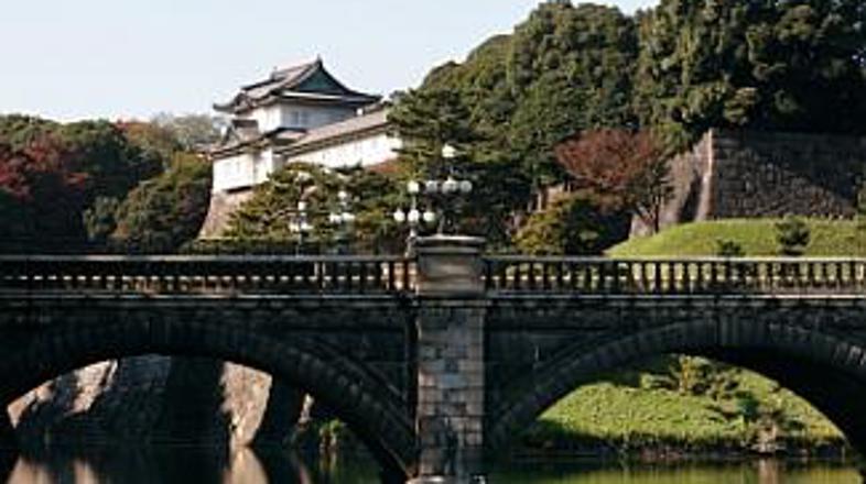 Škandal se je zgodil na za Japonce svetem kraju.