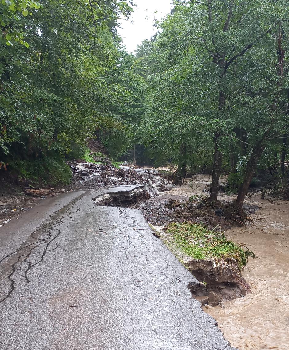 Poljanska dolina, neurje | Avtor: arhiv Elektro Gorenjska