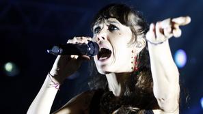 Zaz v Križanke prinesla ljubezen