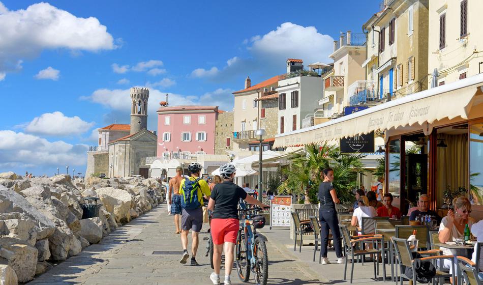 Velika novost: Lokali bodo lahko odprti pozno v noč