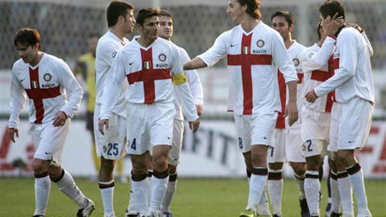 Takole so se po zadetku Cruza veselili nogometaši Interja.