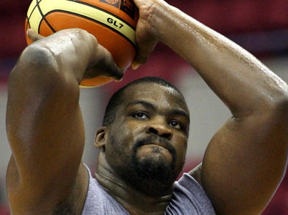 Schortsanitis spretno izkorišča svoje minute na parketu.