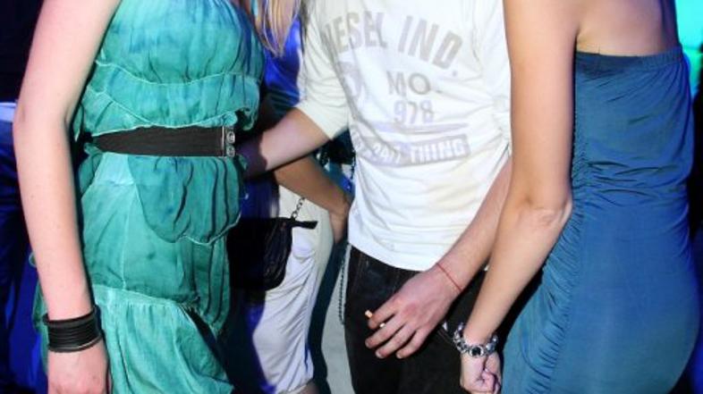 Petkova vročiča v Playi