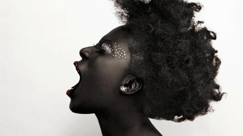 V ljubljanskih Križankah bo publiki predstavila zanimivo mešanico glasbenih slog