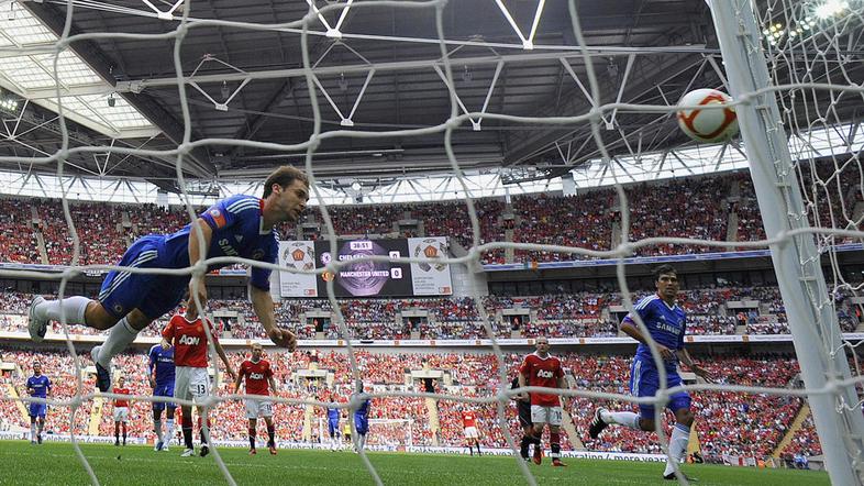 Pred tednom dni je Chelsea sezono odprl s porazom v superpokalu. (Foto: Reuters)