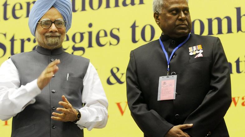 Manmohan Singh, Ranjit Sinha