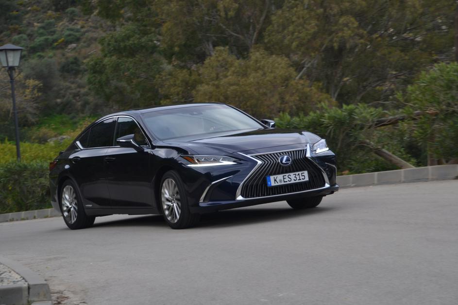 Lexus ES 300h