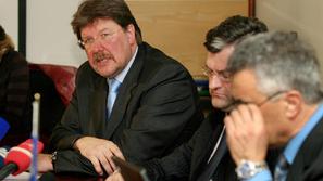 31_03_09_bam_istrabenz_bavcar_toplak