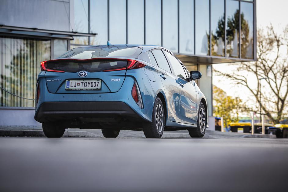 Toyota prius plug-.in hybrid
