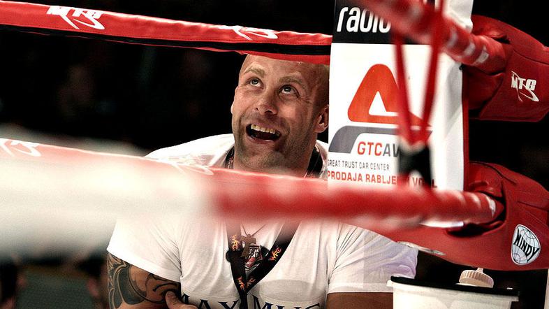 V glavni borbi večera na WFC 11 se bosta pomerila "težkaša" Avstrijec Nandor Gul