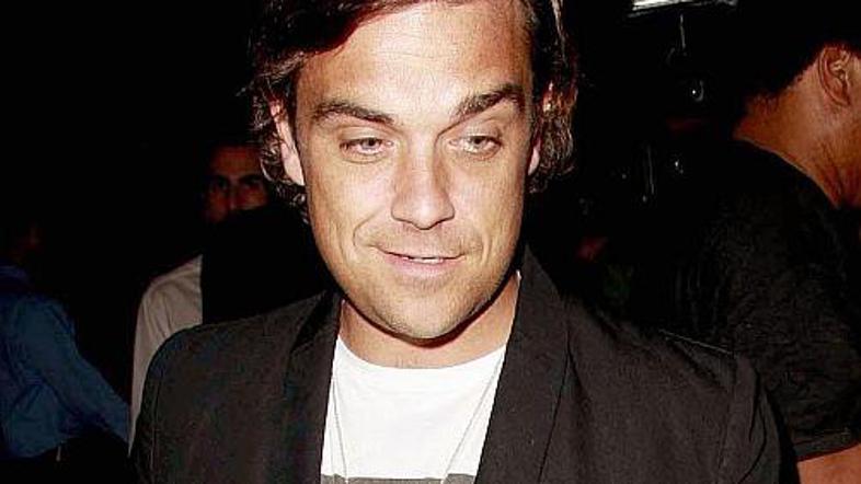 Robbie je nedolgo nazaj povedal, da bi rad proučeval neznane leteče predmete. Ji