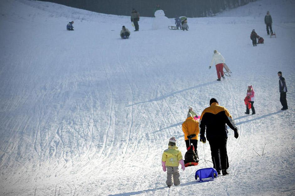 Čeprav naprave ne obratujejo in je gostinski lokal zaprt, se na Kaliču ob koncu  | Avtor: Žurnal24 main