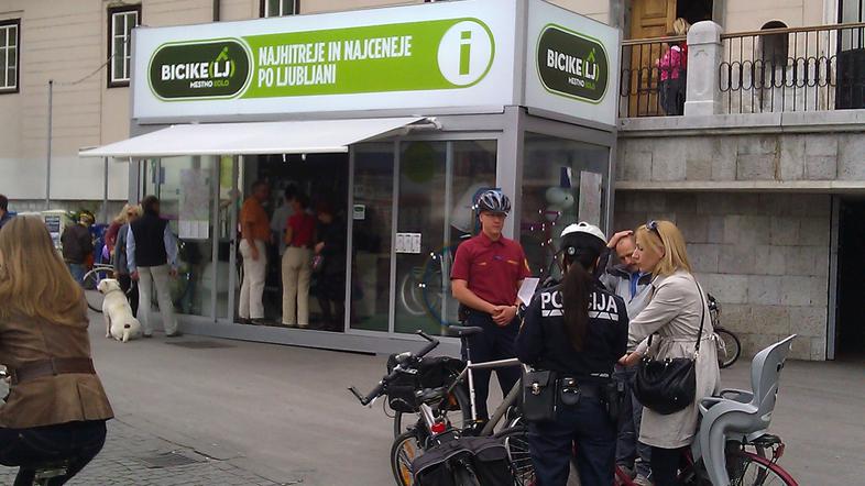 Policisti so v prvih treh mesecih oglobili kar 128 kolesarjev več kot v istem ob