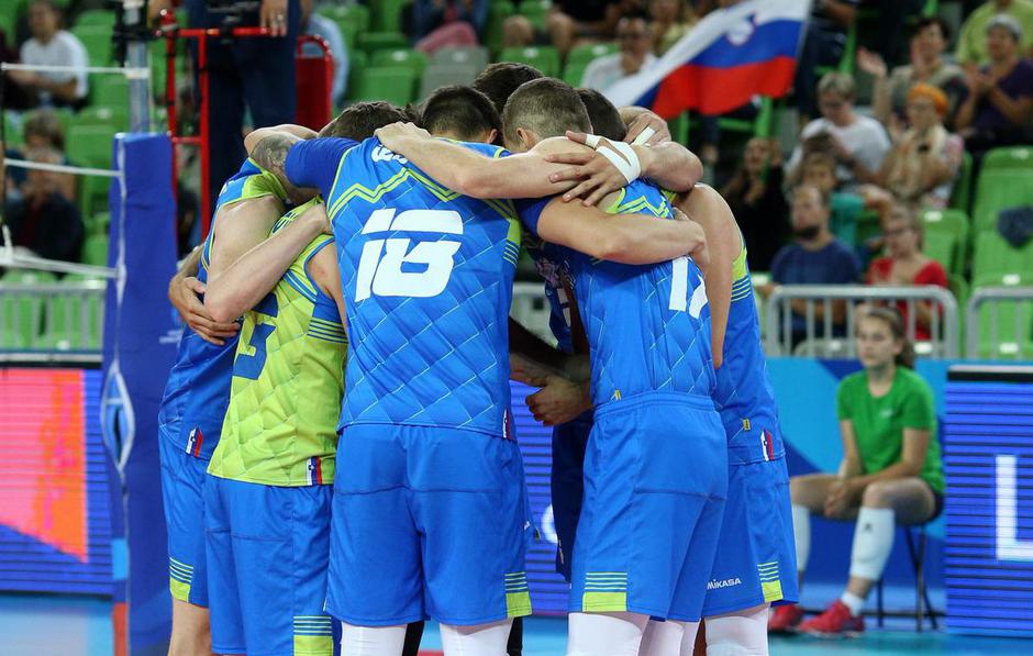 Slovenska odbojkarska reprezentanca | Avtor: Reševalni pas/Twitter