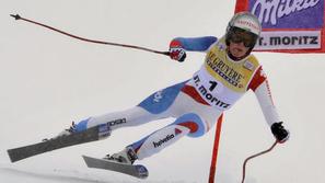 Lara Gut je v St. Moritz znova prišla do stopničk in prve zmage v svetovnem poka