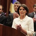 Kosovska predsednica Atifete Jahjaga je prisegla aprila. Njena prisotnost v vlog