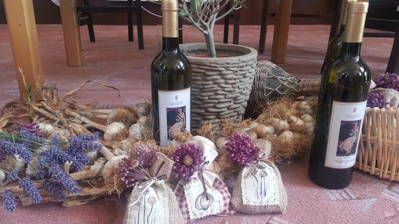 zivljenje 04.07.13. vino in cesen, foto: neznan