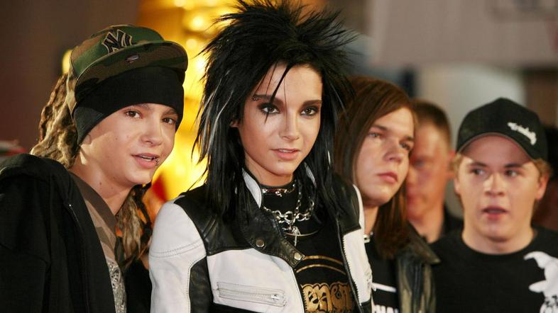 Bill je avto kupil šele pred nekaj meseci. 