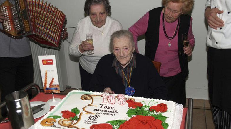 Katarina med praznovanjem rojstnega dne leta 2007. (Foto: Nace Novak)