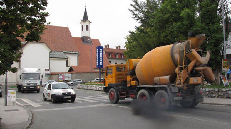 Ta del bo do vrha Name in nazaj do črpalke v kratkem razkopan.