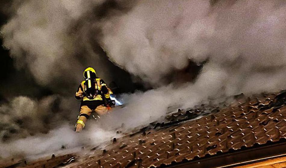 Blizu Ptuja v požaru umrl otrok, še en se bori za življenje