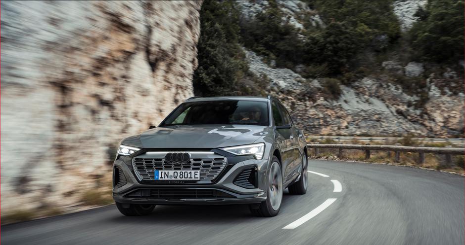 Audi Q8 e-tron in Q8 e-tron sportback | Avtor: Audi