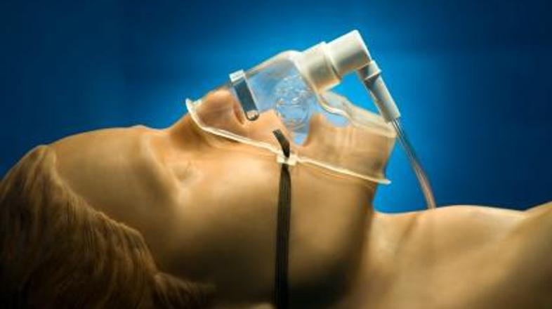 Približno dva od tisočih bolnikov se zbudita iz stanja nezavesti med samo operac