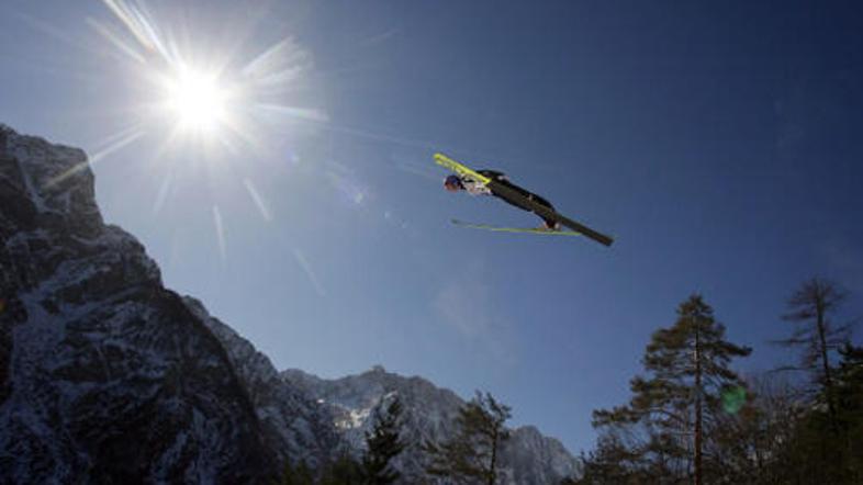 Skakalec ima na odskočni mizi le 150 milisekund časa, da ujame optimalen odskok.