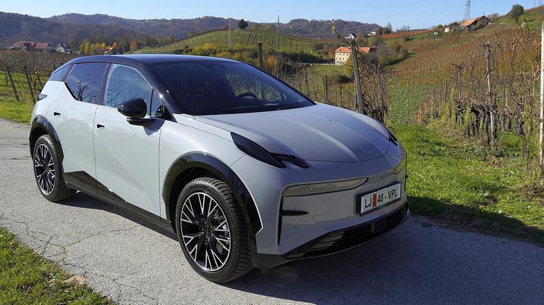 Zeekr 001, zeekr X, zeekr 7X