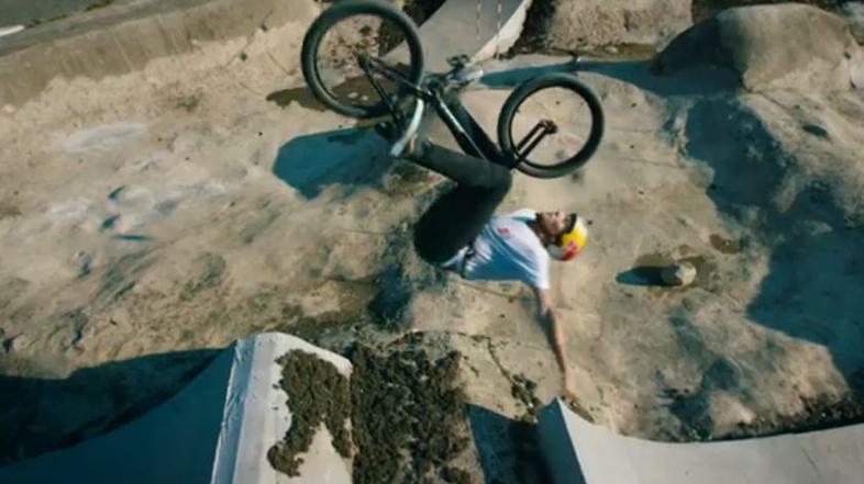 Z BMX-i po kajak progi v Tacnu