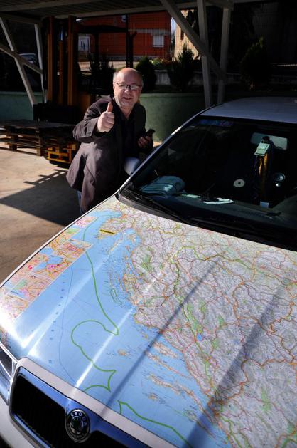 Hrvaški zemljevid - na pokrovu motorja