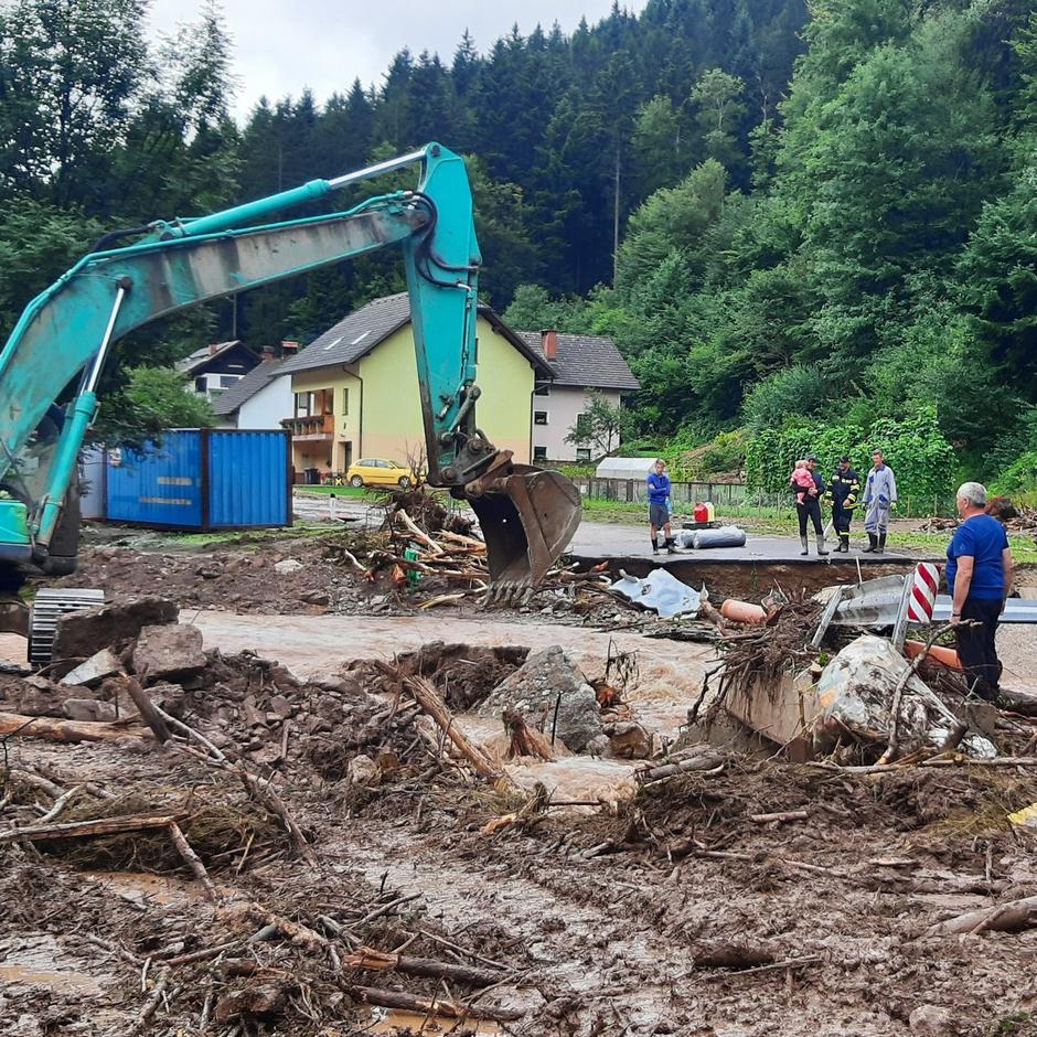 ujma, neurje | Avtor: fb Tine Radinja