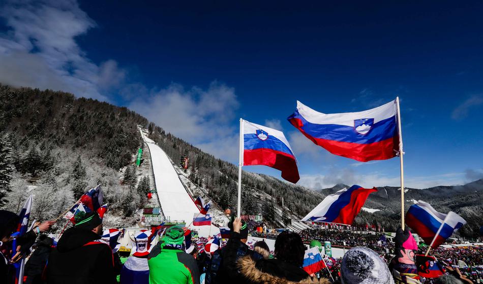 Odmevno razkritje: SZS žanje sadove vrhunske sezone