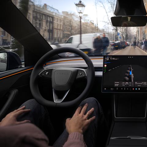 Tesla FSD - avtonomna vožnja